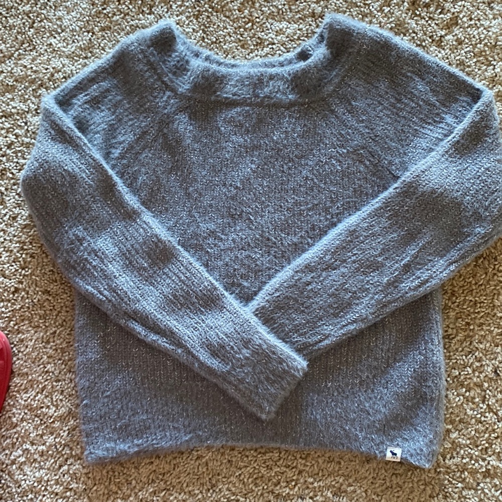 Soft crewneck sweater!